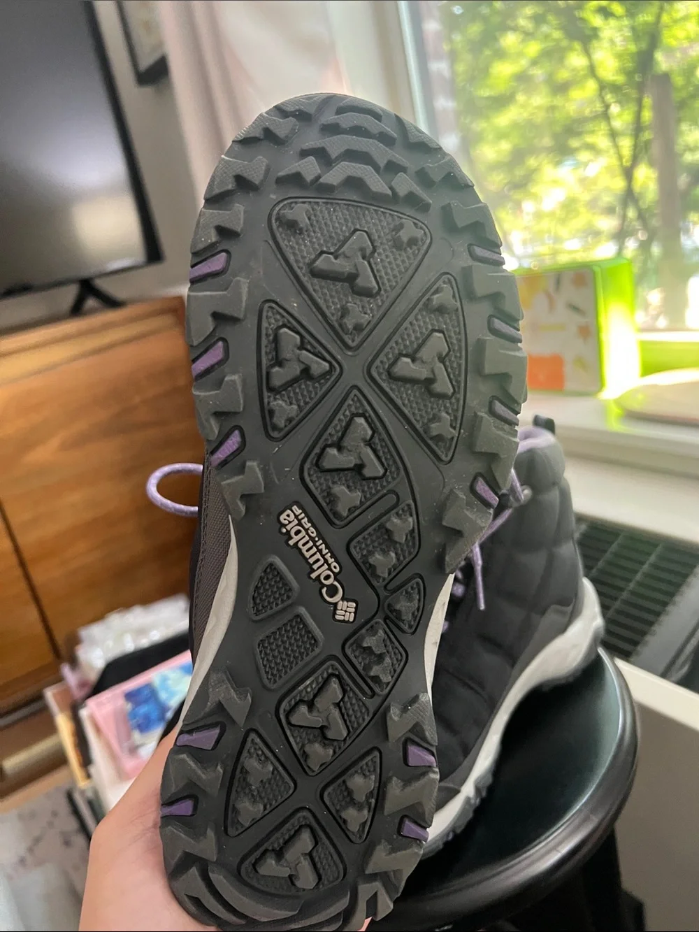 Sz 8 Columbia Women’s  Black and Lilac Lace-Up Hiking Boots Used One Time